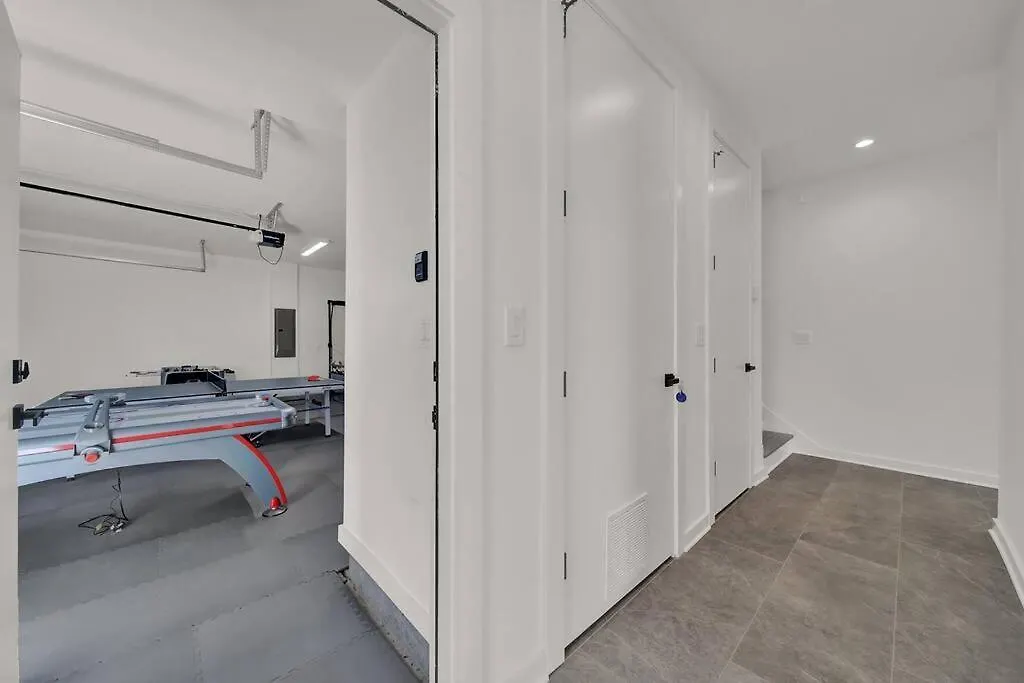 Βίλα Amazing Location! Rooftop Patio, Pool & Game Room! Σάρλοτ Ηνωμένες Πολιτείες της Αμερικής